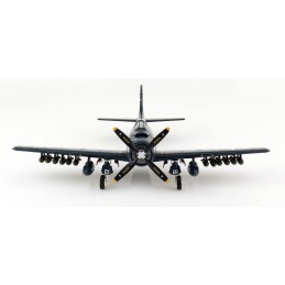Maquette AD-3 SKYRAIDER VMA-121 USMC KOREAN WAR