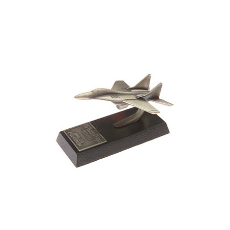 Maquette MIG 29 FULCRUM en étain