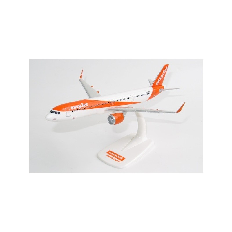 maquette AIRBUS A321 neo EASYJET G-UZMB ech 1/200