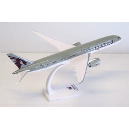 Maquette Boeing 787-9 Dreamliner QATAR AIRWAYS ech 1/200