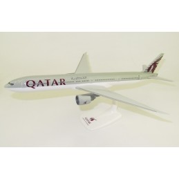 Maquette Boeing  777-300 ER QATAR AIRWAYS ech 1/200