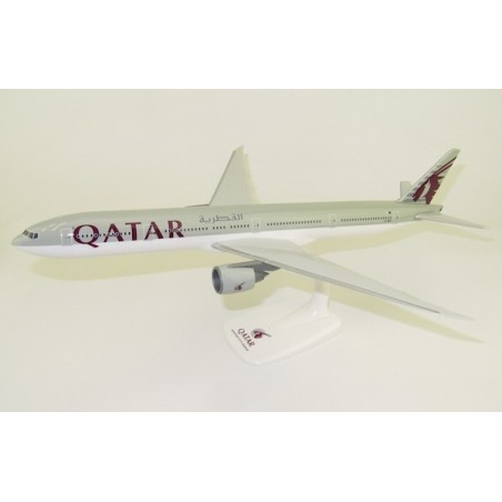 Maquette Boeing  777-300 ER QATAR AIRWAYS ech 1/200
