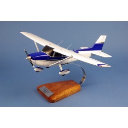 Maquette CESSNA 172 SKYHAWK en bois peint