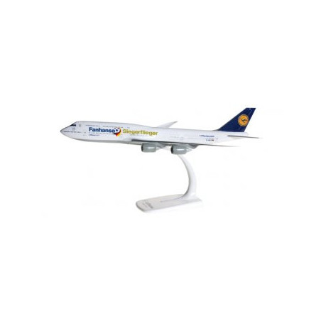 Boeing 747-8I Lufthansa " Fanhansa-Siegerflieger" ech 1/250 ème