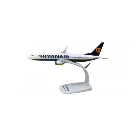 Boeing 737-800 RYANAIR ech 1/200